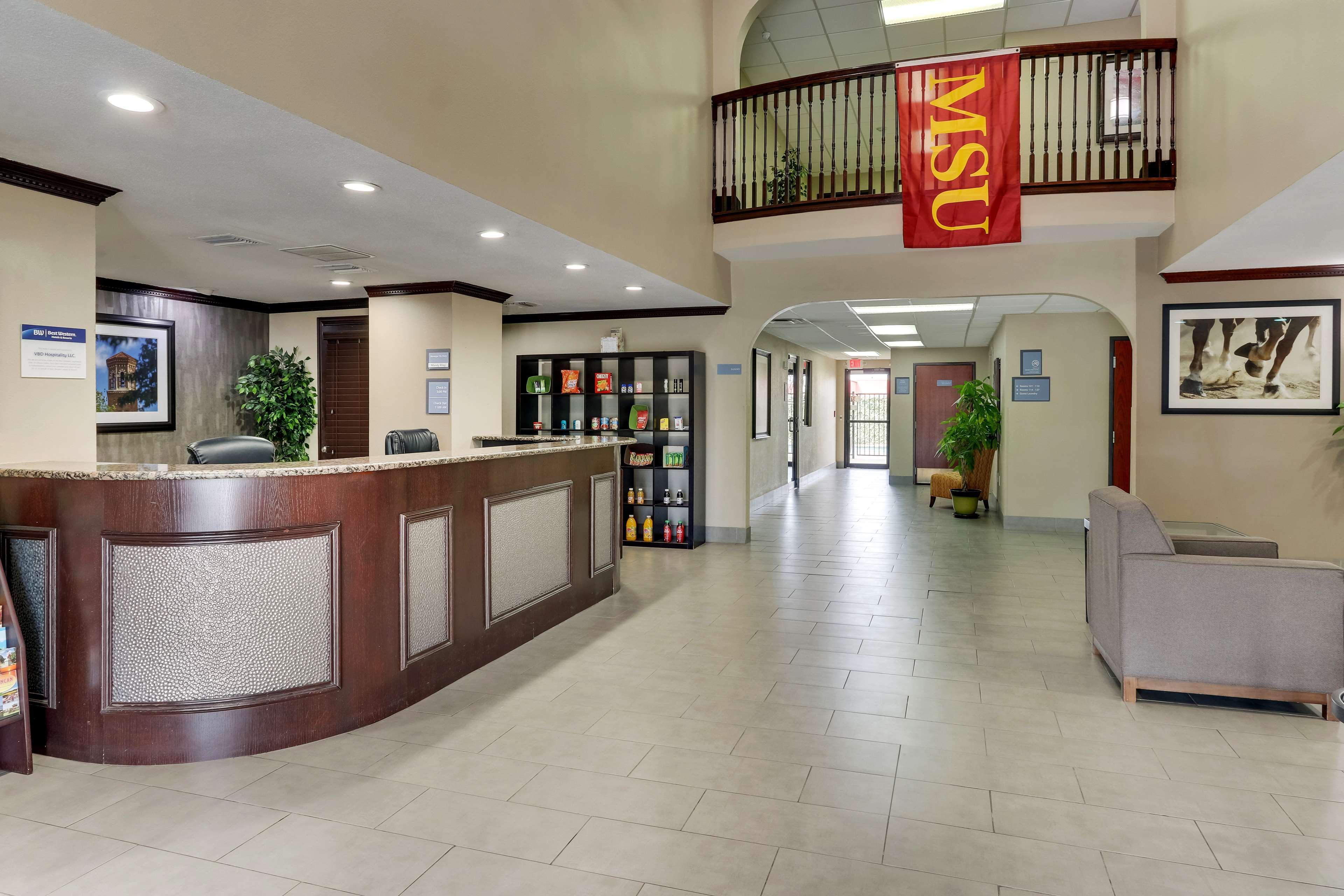 Best Western PLUS University Inn&Suites Wichita Falls Exterior foto